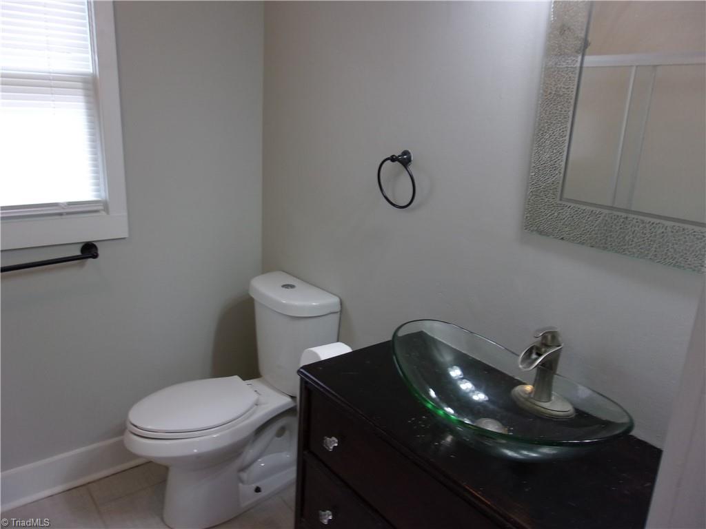 1825 Johnson Street, Unit E High Point, NC 27262 - Photo 20 of 28 Gallery Image 20