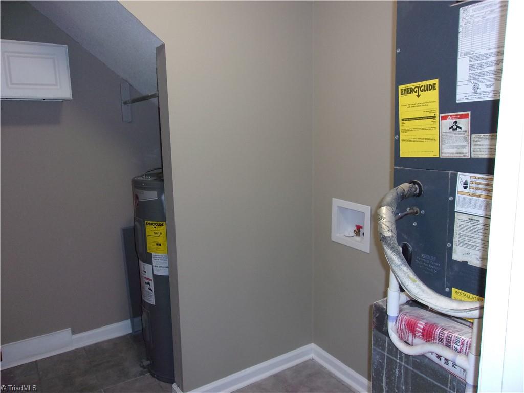 1825 Johnson Street, Unit E High Point, NC 27262 - Photo 22 of 28 Gallery Image 22
