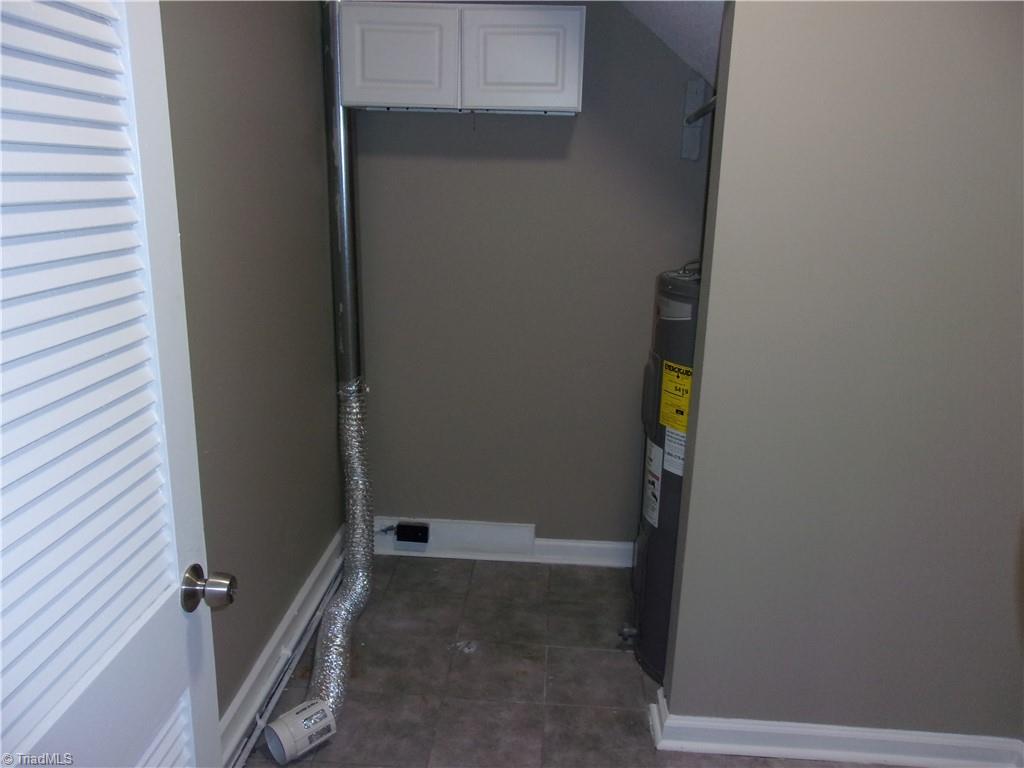 1825 Johnson Street, Unit E High Point, NC 27262 - Photo 23 of 28 Gallery Image 23