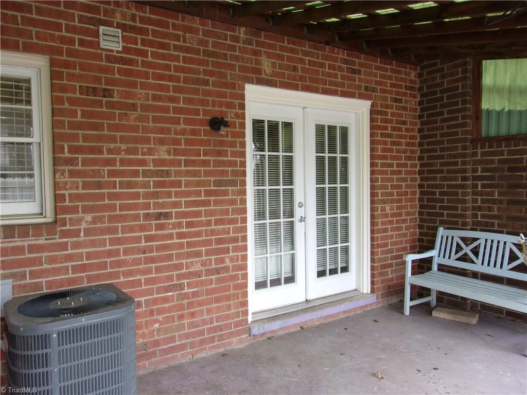 1825 Johnson Street, Unit E High Point, NC 27262 - Photo 24 of 28 Gallery Image 24