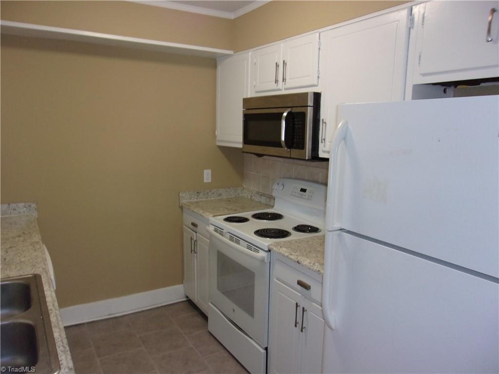 1825 Johnson Street, Unit E High Point, NC 27262 - Photo 6 of 28 Gallery Image 6
