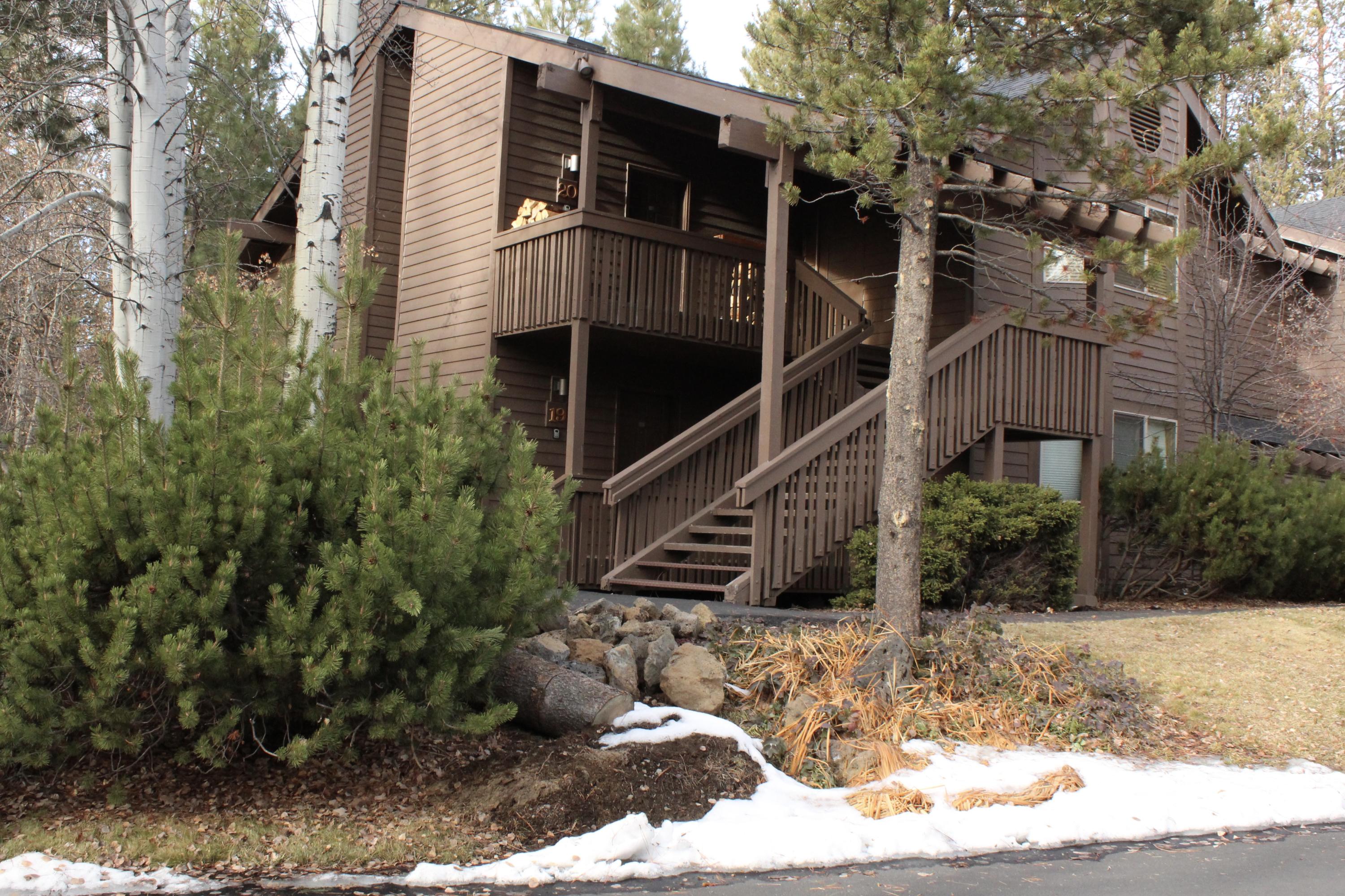 57351-19b2 Beaver Ridge Loop Sunriver, OR 97707 - Photo 1 of 22 1-front-R19