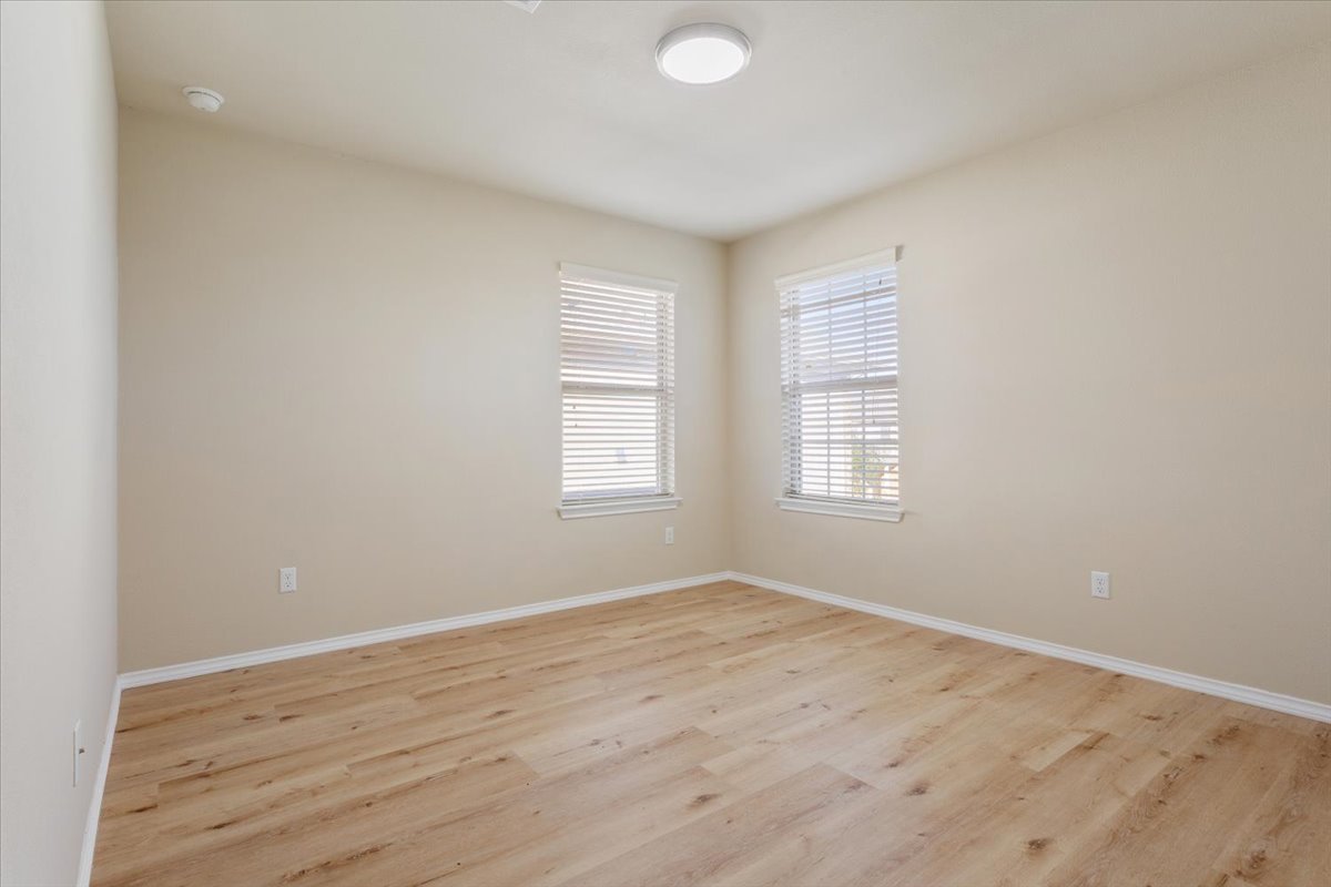 1024 Chad Loop Round Rock, TX 78665 - Photo 23 of 29 Third Bedroom