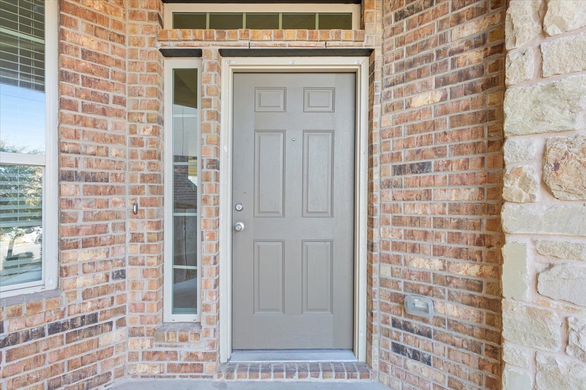 1024 Chad Loop Round Rock, TX 78665 - Photo 4 of 29