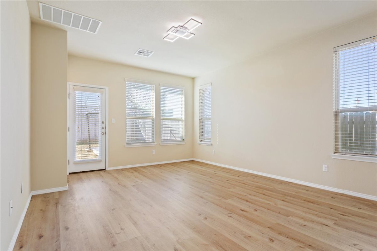 1024 Chad Loop Round Rock, TX 78665 - Photo 6 of 29 Living Room