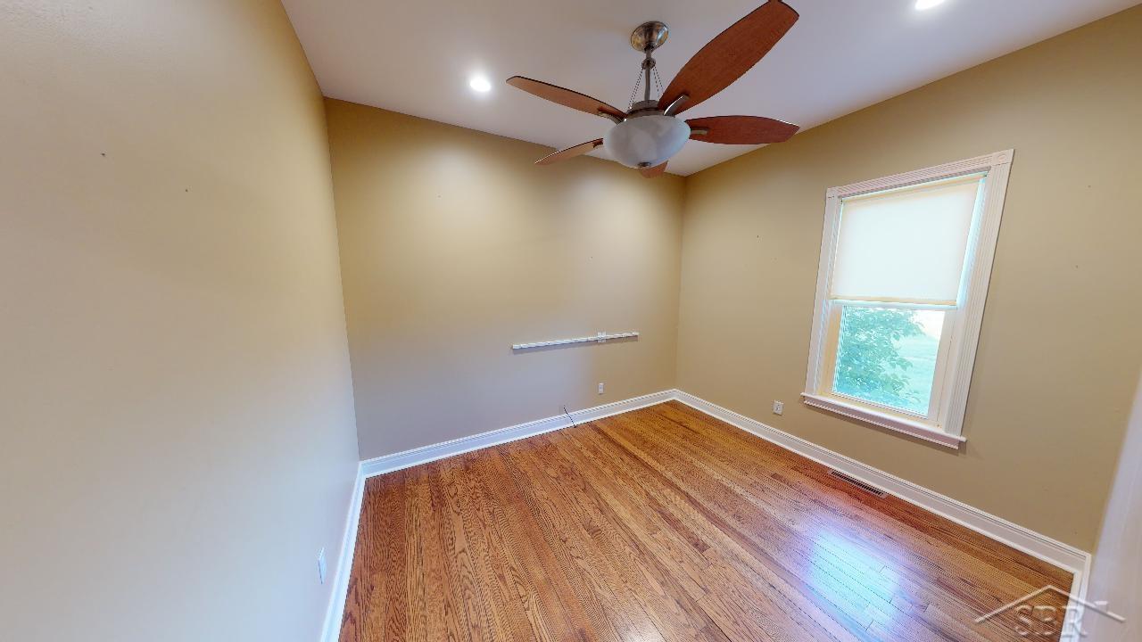 1307 East Kent Road Merrill, MI 48637 - Photo 15 of 28 First Floor Office