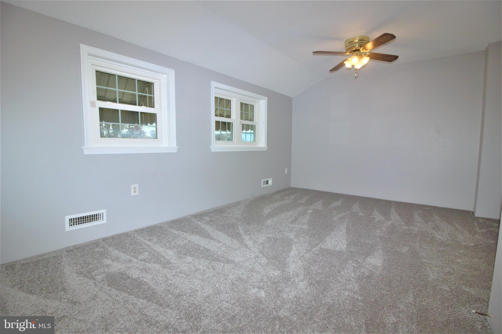 1961 Wareham Road Baltimore, MD 21222 - Photo 14 of 50
