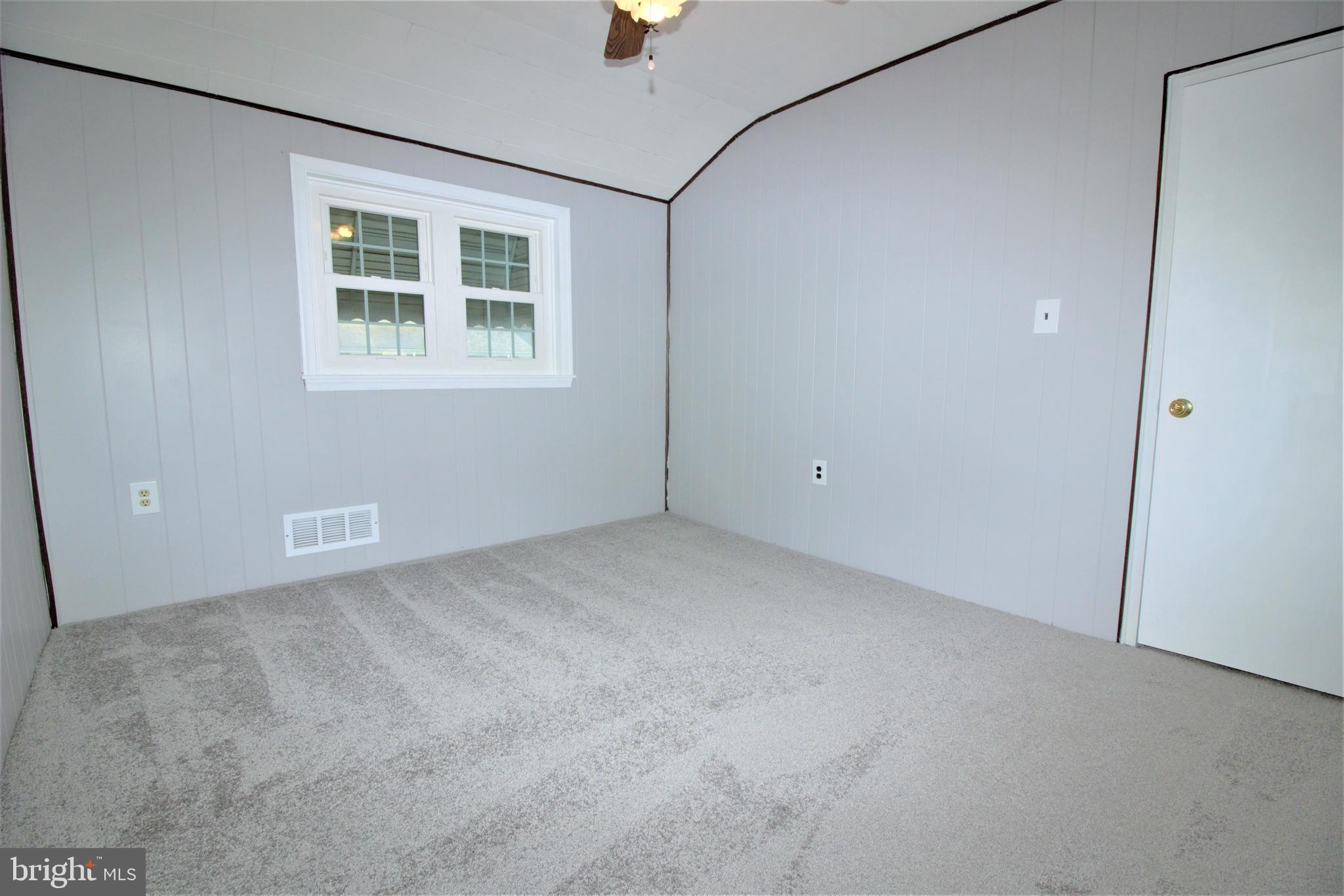 1961 Wareham Road Baltimore, MD 21222 - Photo 26 of 50