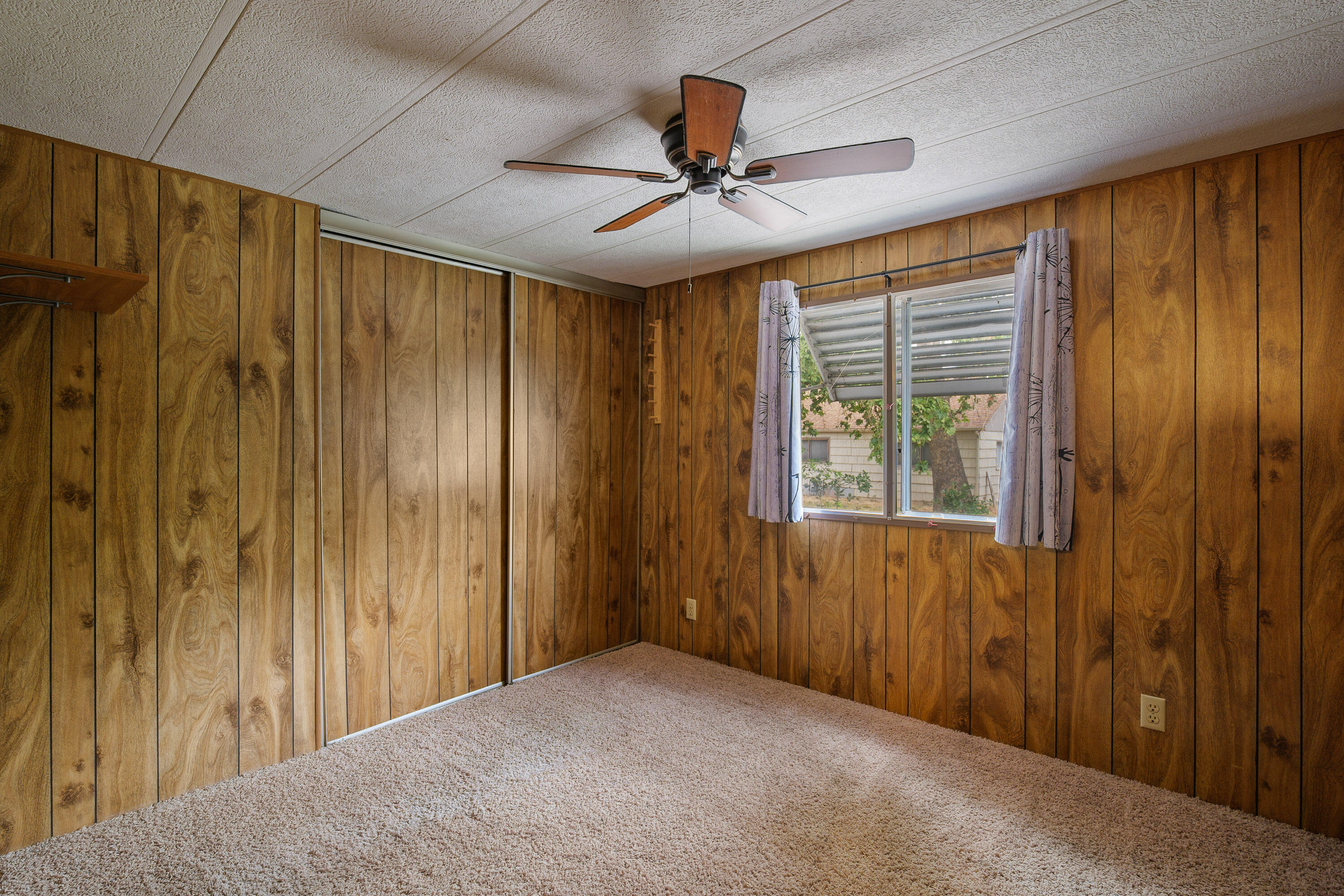 1241 Dowell Road, Unit 72 Grants Pass, OR 97527 - Photo 18 of 23 1241DowellRd#72-018