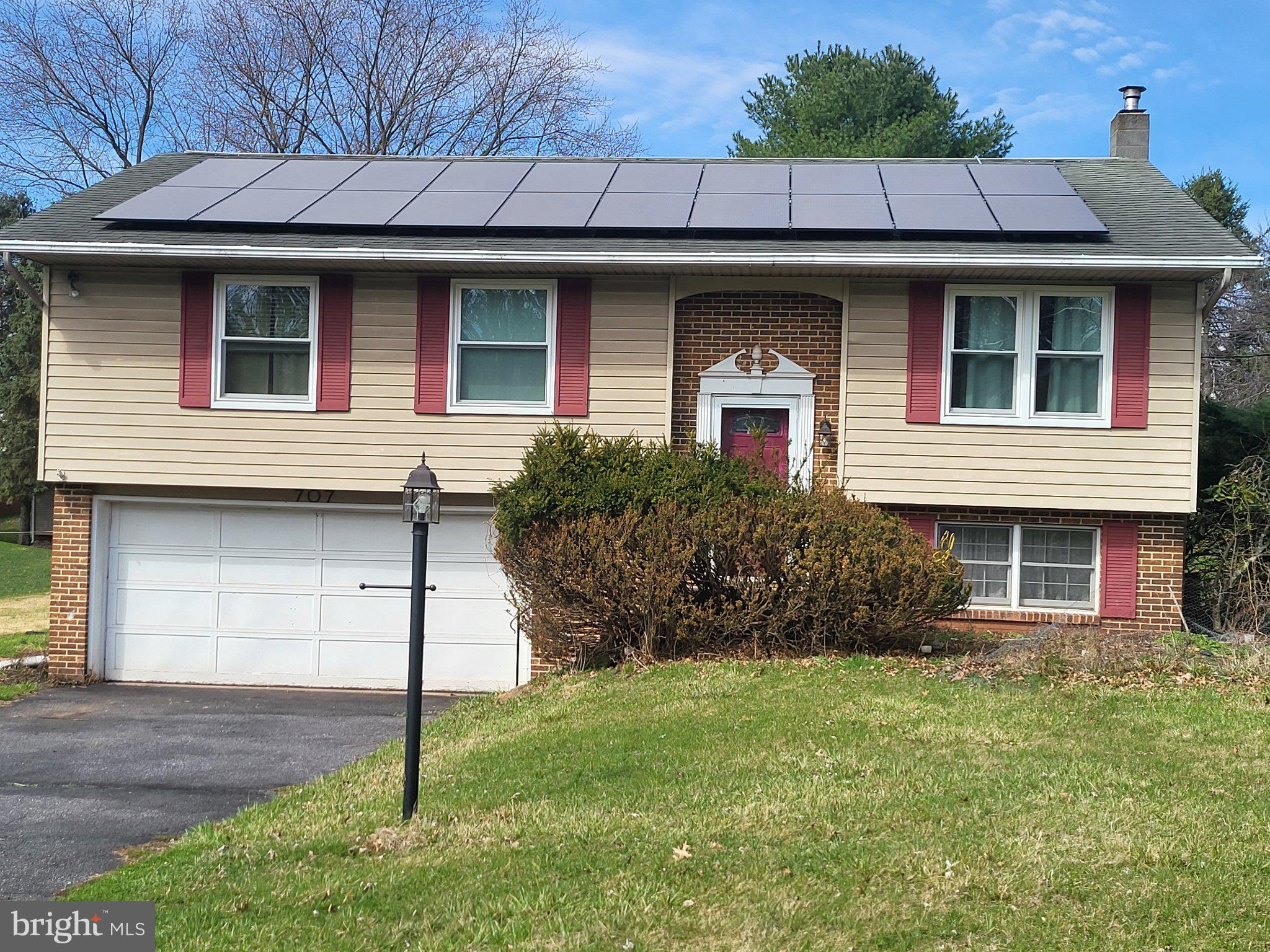 707 Wyndamere Road Lewisberry, PA 17339 - Photo 1 of 15 Charming home with solar efficiency.