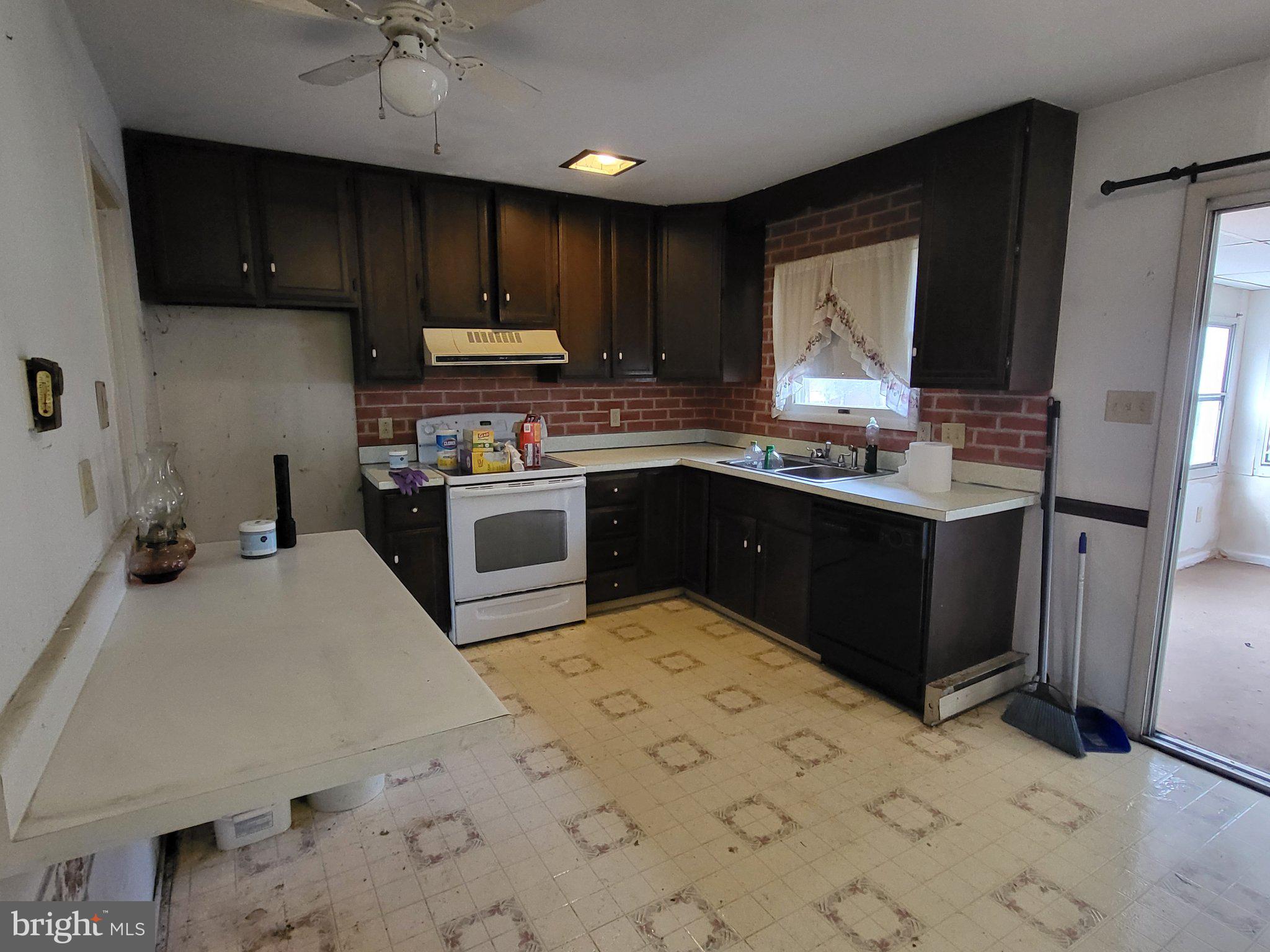 707 Wyndamere Road Lewisberry, PA 17339 - Photo 7 of 15 Cozy kitchen with classic charm.