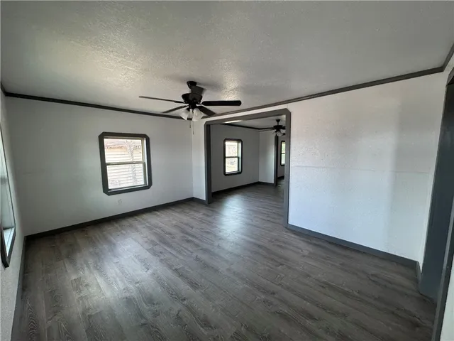 $103,500 | 719 Hahl Street, Freer, TX 78357