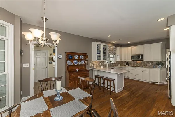 $750,000 | 136 Crescent Bluff Drive, Eureka, MO 63025