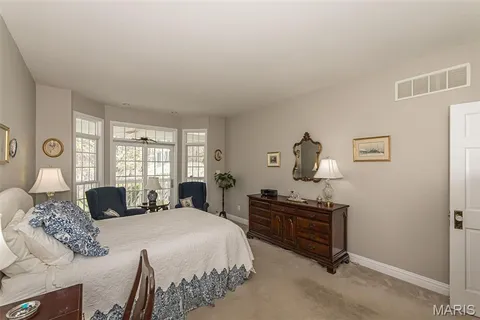 $730,000 | 136 Crescent Bluff Drive, Eureka, MO 63025