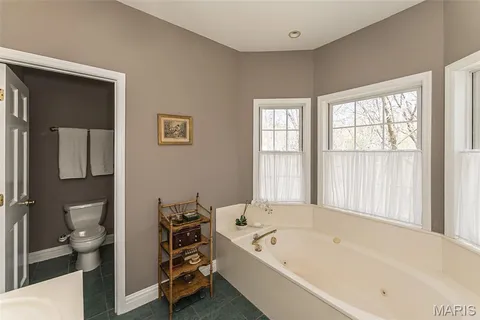 $730,000 | 136 Crescent Bluff Drive, Eureka, MO 63025
