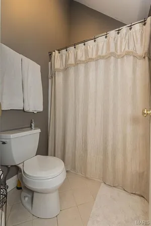 $750,000 | 136 Crescent Bluff Drive, Eureka, MO 63025