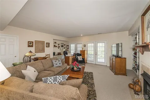 $730,000 | 136 Crescent Bluff Drive, Eureka, MO 63025
