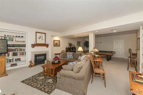 $730,000 | 136 Crescent Bluff Drive, Eureka, MO 63025