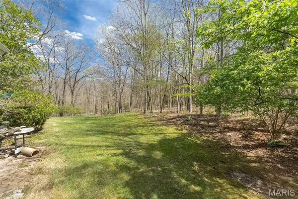 $750,000 | 136 Crescent Bluff Drive, Eureka, MO 63025