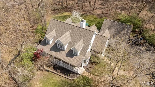 $750,000 | 136 Crescent Bluff Drive, Eureka, MO 63025