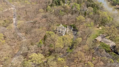 $730,000 | 136 Crescent Bluff Drive, Eureka, MO 63025