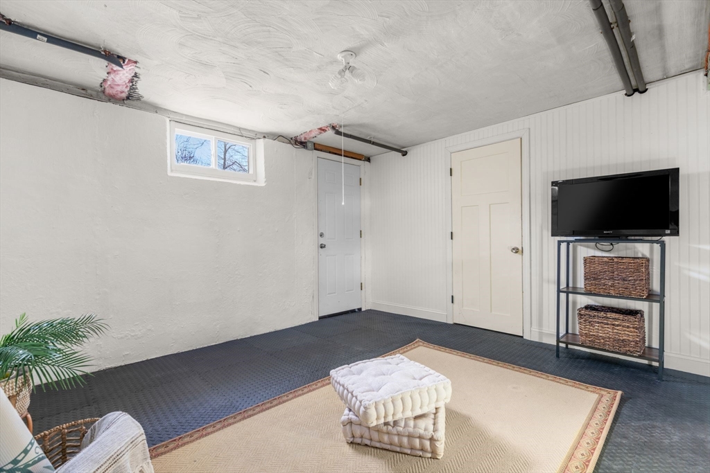 292 Appleton Street Arlington, MA 02476 - Photo 32 of 39