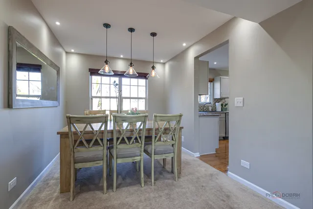 $339,900 | 6291 Eagle Ridge Drive, Gurnee, IL 60031