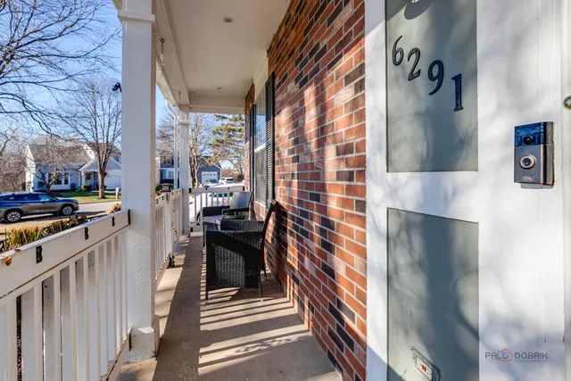 $339,900 | 6291 Eagle Ridge Drive, Gurnee, IL 60031