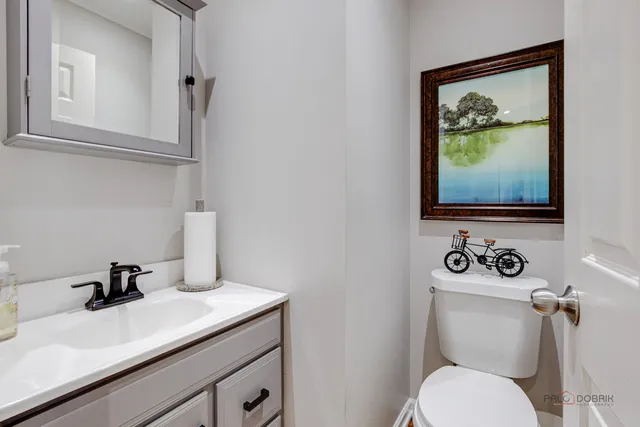 $339,900 | 6291 Eagle Ridge Drive, Gurnee, IL 60031