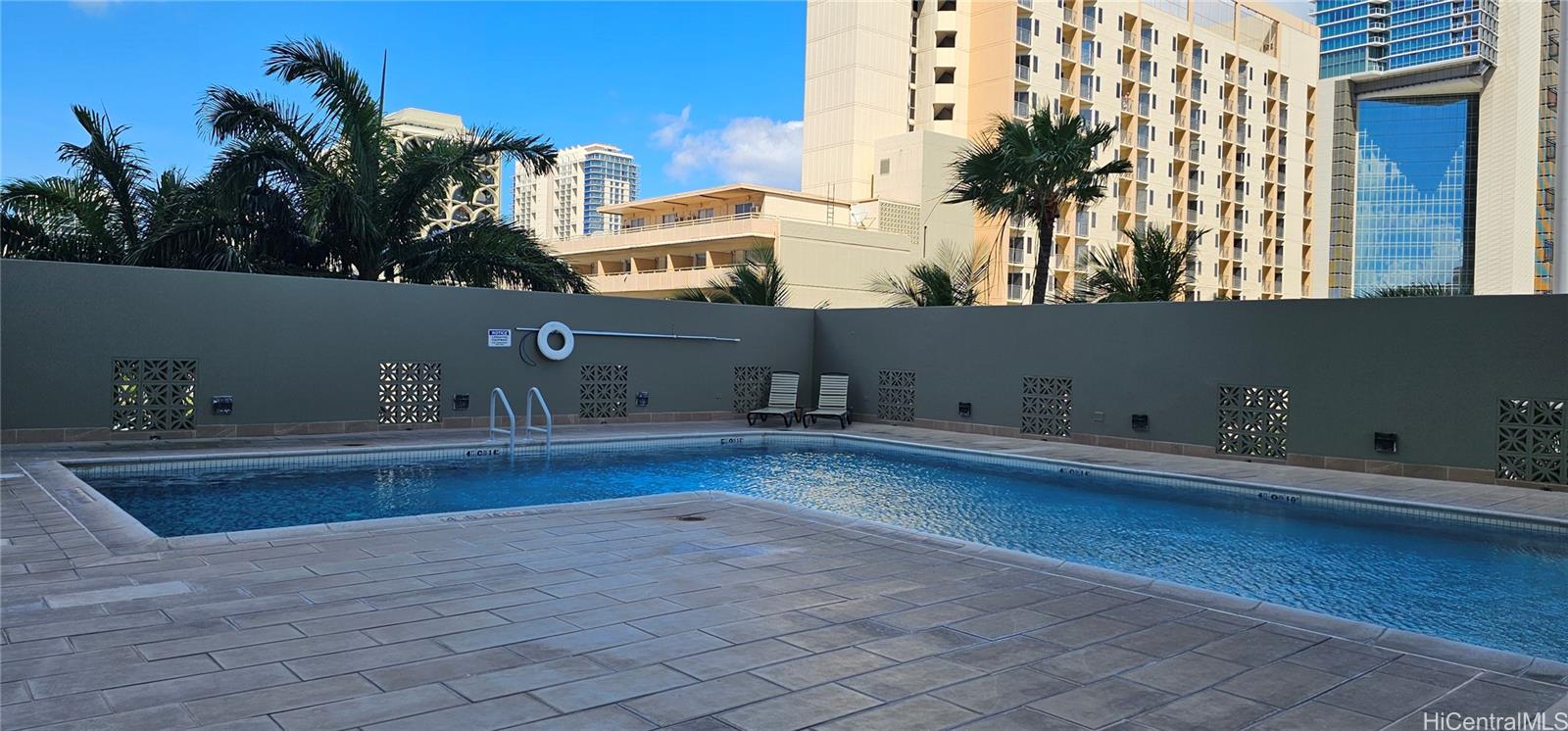 2240 Kūhiō Avenue, Unit 905 Honolulu, HI 96815 - Photo 14 of 18