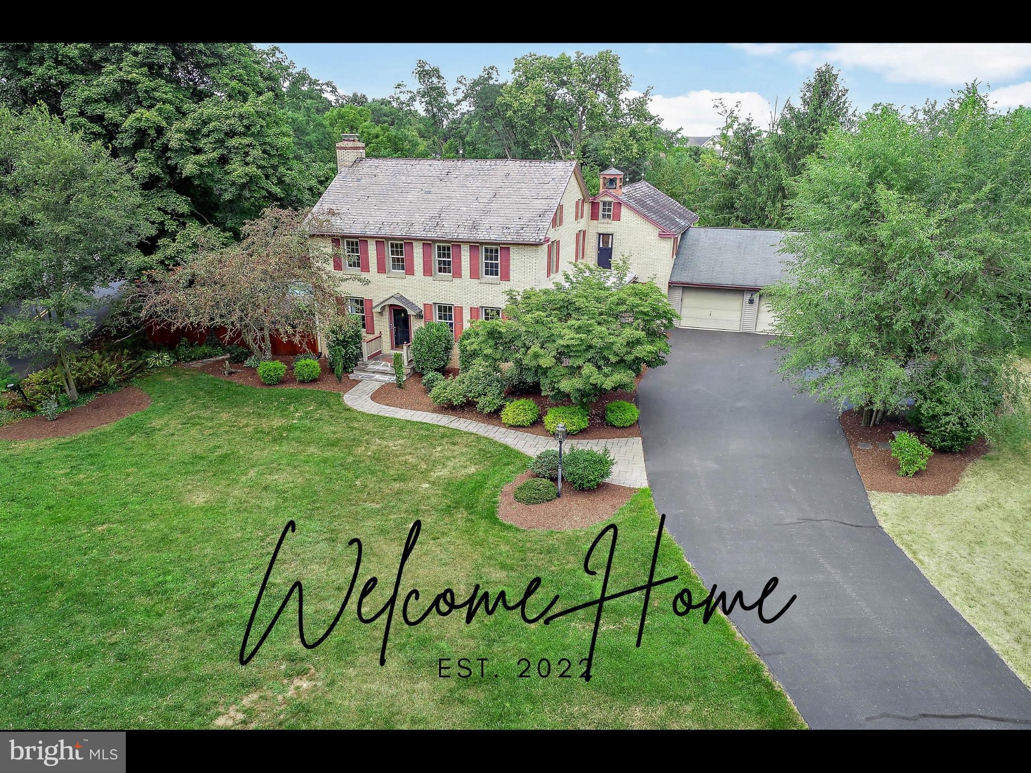 895 Spring Road Elizabethtown, PA 17022 - Photo 1 of 36