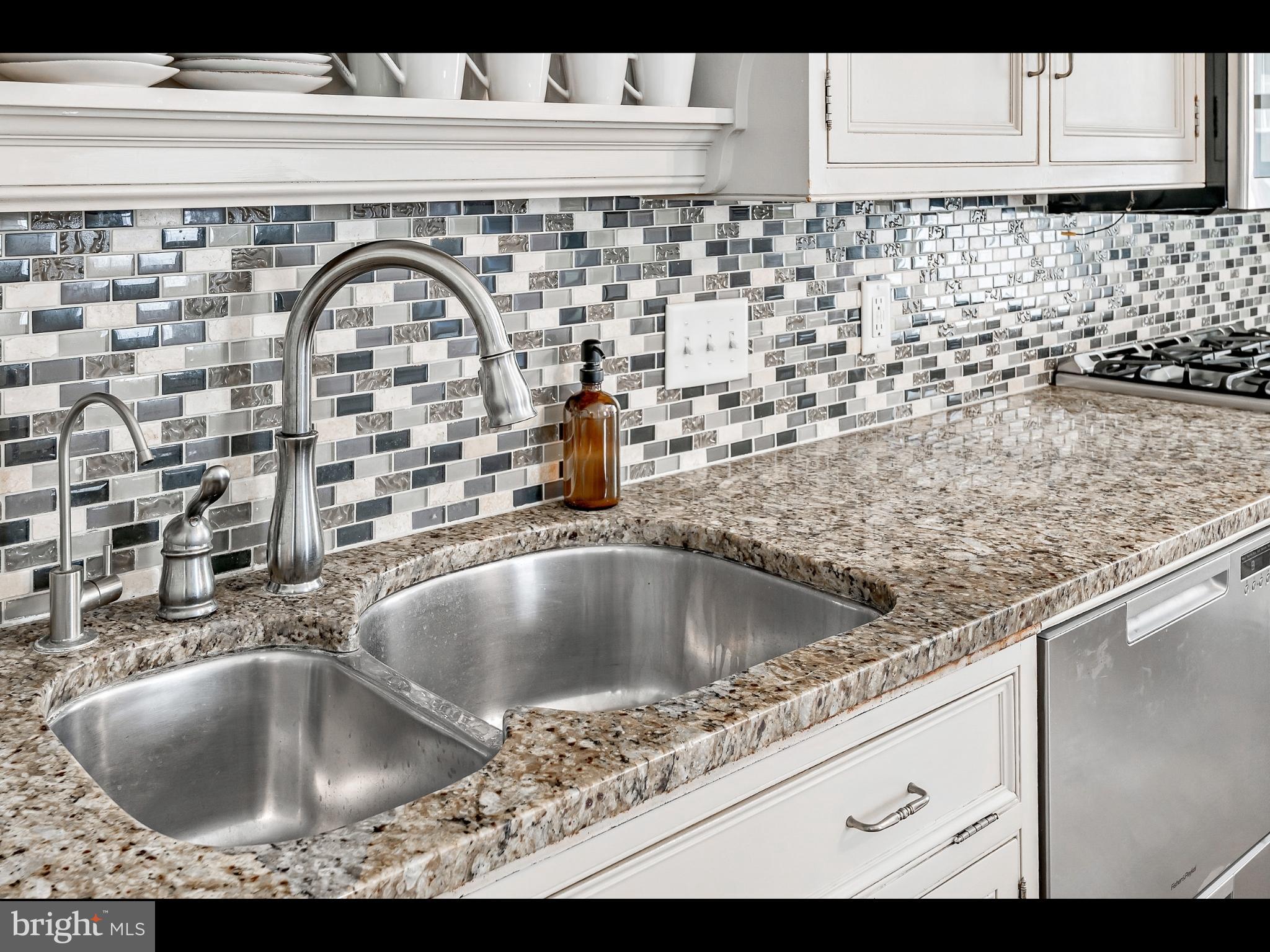 895 Spring Road Elizabethtown, PA 17022 - Photo 18 of 36