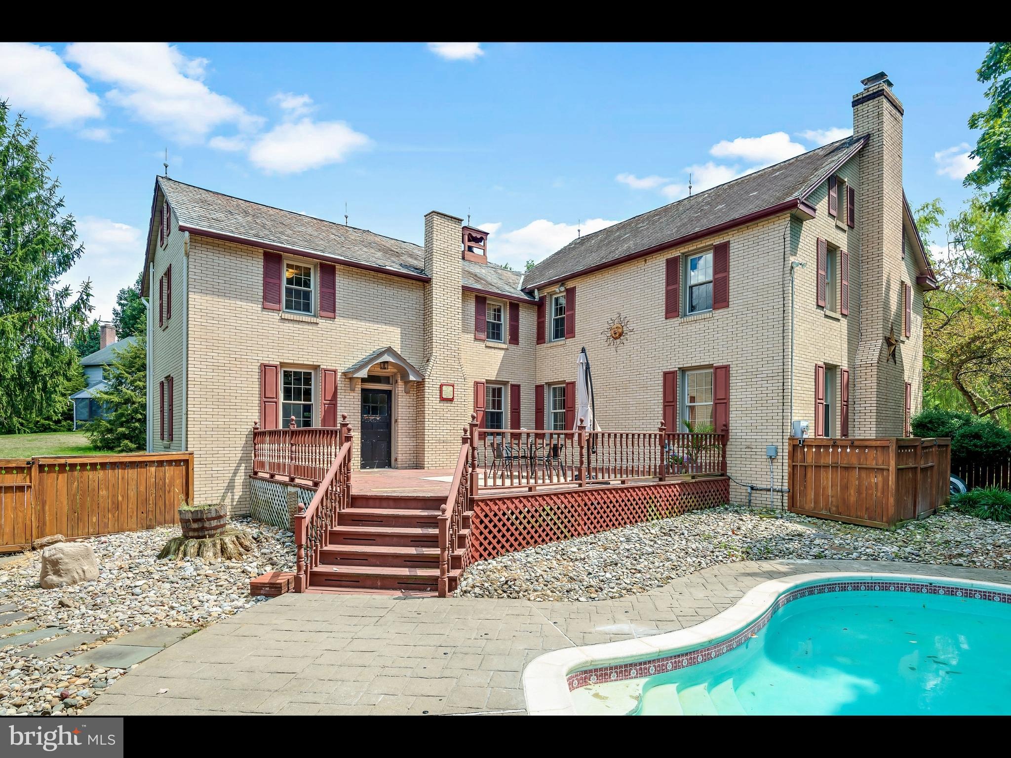 895 Spring Road Elizabethtown, PA 17022 - Photo 6 of 36
