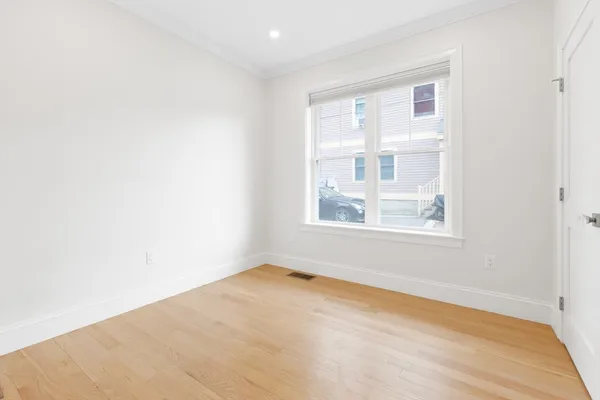 $775,000 | 109 Ellington Street, Unit 1, Boston, MA 02121