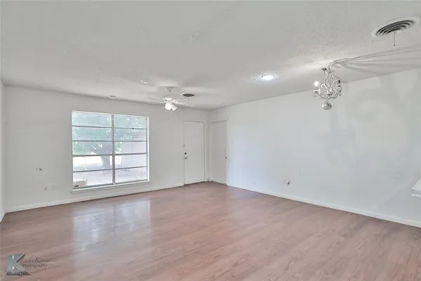 $1,500 | 2318 Westwood Drive, Abilene, TX 79603