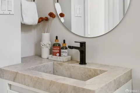 $5,995,000 | 2063-2065 Broadway, San Francisco, CA 94115