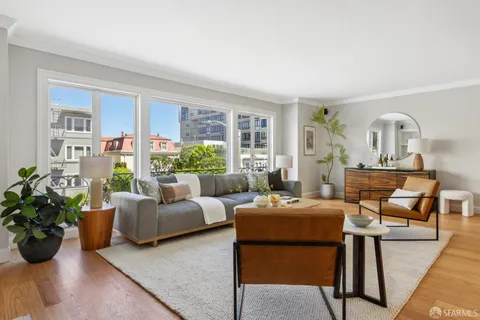 $5,995,000 | 2063-2065 Broadway, San Francisco, CA 94115