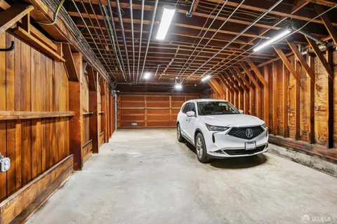 $5,995,000 | 2063-2065 Broadway, San Francisco, CA 94115