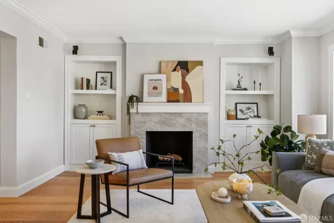 $5,995,000 | 2063-2065 Broadway, San Francisco, CA 94115