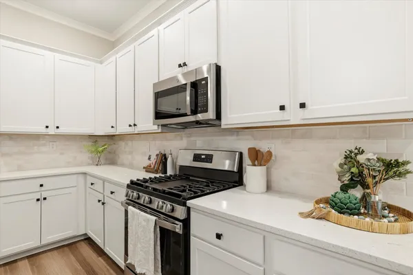 $425,000 | 4061 Four Oaks Boulevard, Tallahassee, FL 32311