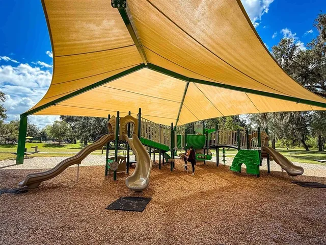 $425,000 | 4061 Four Oaks Boulevard, Tallahassee, FL 32311