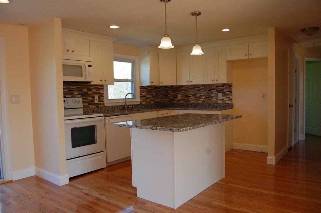64 Concord Road Westford, MA 01886 - Photo 3 of 14 Gallery Image 3