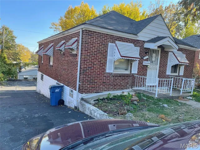 $75,000 | 5218 Fletcher Street, Jennings, MO 63136