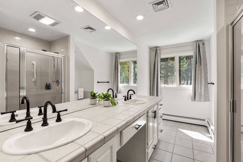 16 Beaver Pond Road Beverly, MA 01915 - Photo 19 of 32