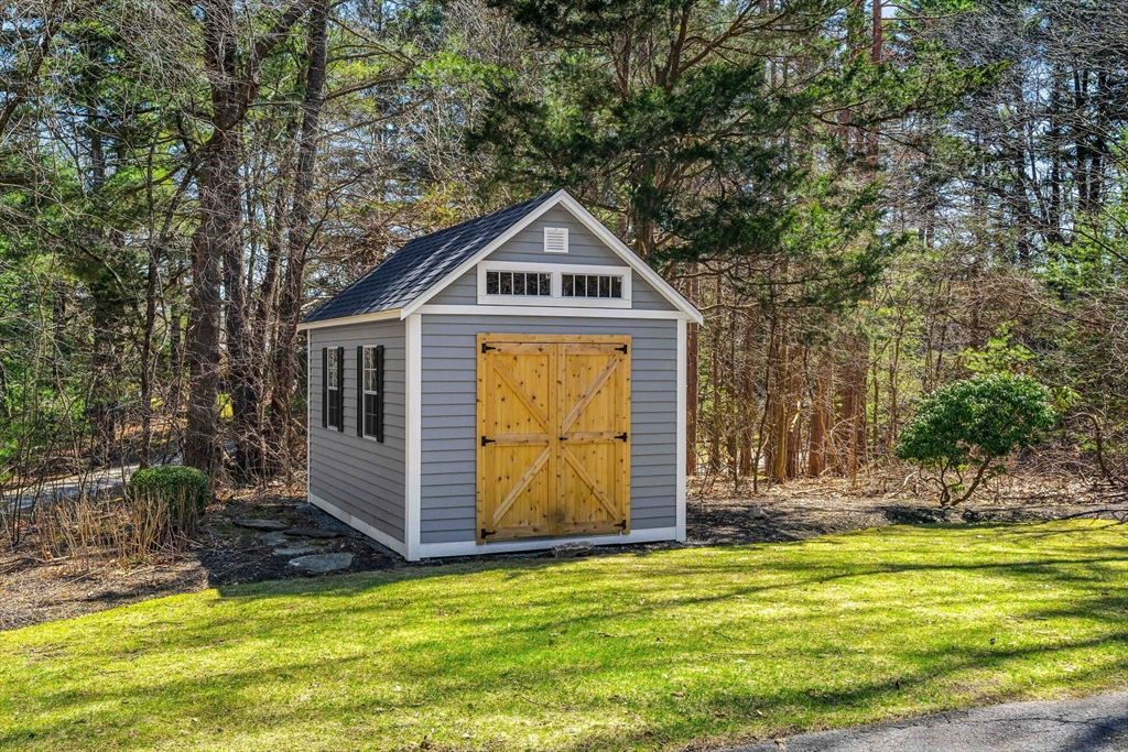 16 Beaver Pond Road Beverly, MA 01915 - Photo 28 of 32