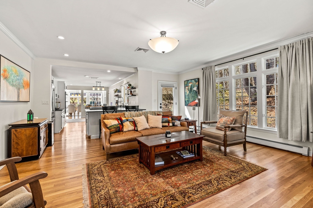 16 Beaver Pond Road Beverly, MA 01915 - Photo 7 of 32