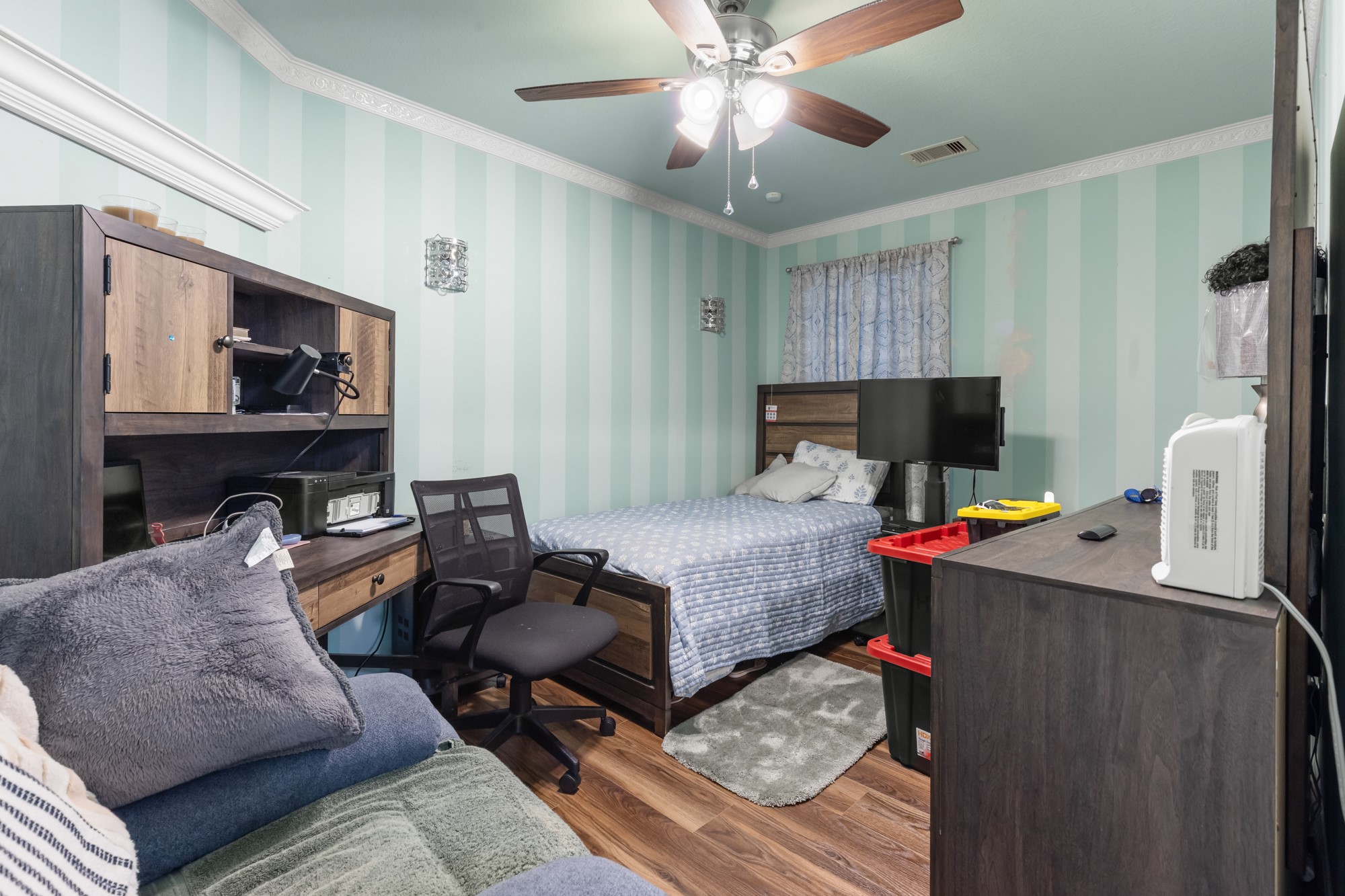 20718 Fair Walnut Way Katy, TX 77449 - Photo 15 of 19