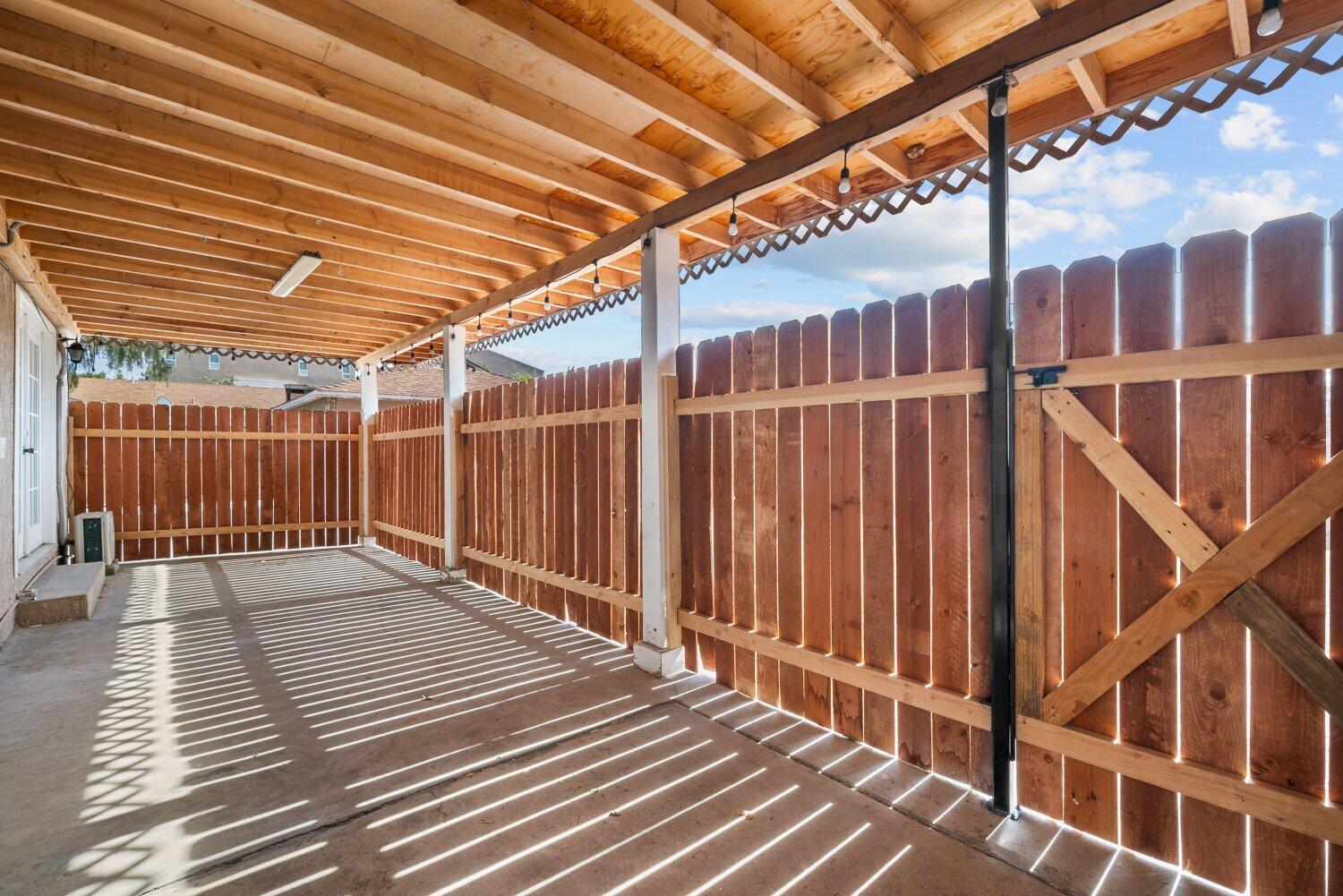 20644 Roscoe Boulevard Winnetka, CA 91306 - Photo 30 of 34 30-RoscoeBlvd-1d8e523848