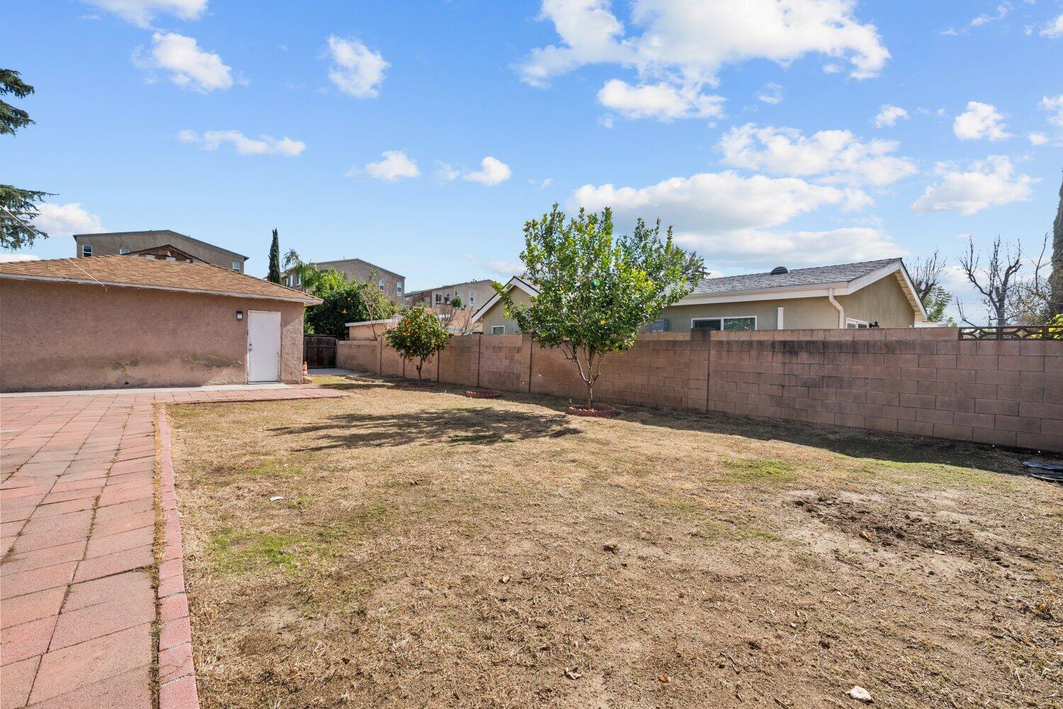 20644 Roscoe Boulevard Winnetka, CA 91306 - Photo 31 of 34 31-RoscoeBlvd-144987ea88