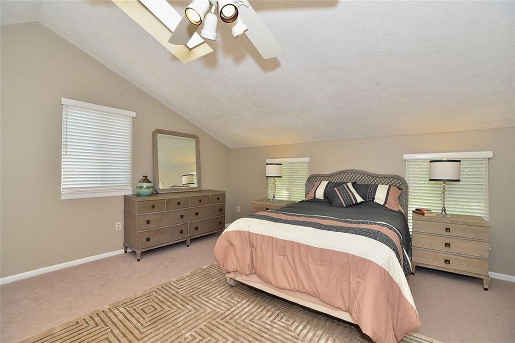 50 West Bruceton Road Pittsburgh, PA 15236 - Photo 11 of 25 Gallery Image 11